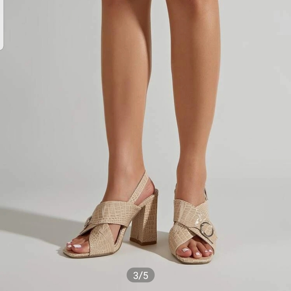 Ladies heels